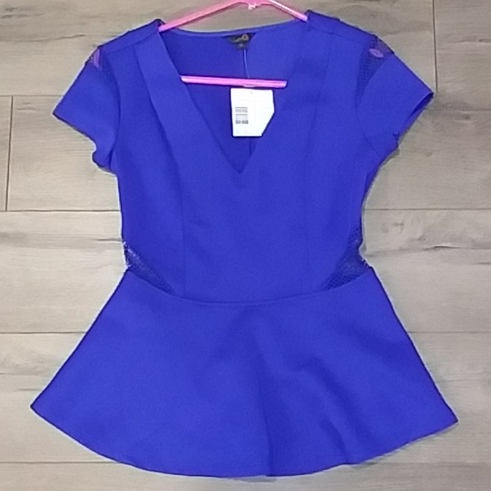 G by guess peplum mesh cut out top